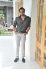 Aftab Shivdasani at a real estate project launch in Khapoli, Mumbai on 6th Oct 2013 (7).JPG